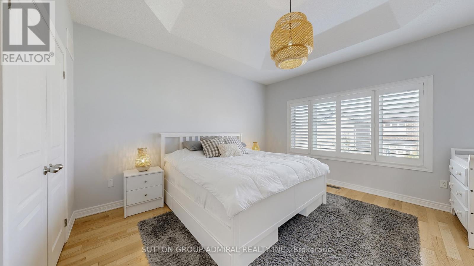 6 Andreeta Drive, Vaughan, ON - Indoor Photo Showing Bedroom