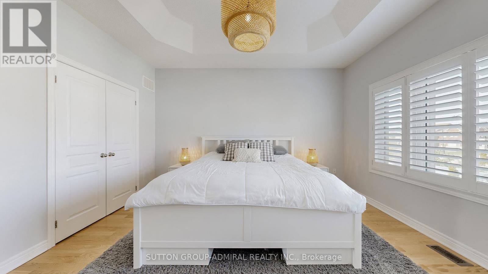 6 Andreeta Drive, Vaughan, ON - Indoor Photo Showing Bedroom