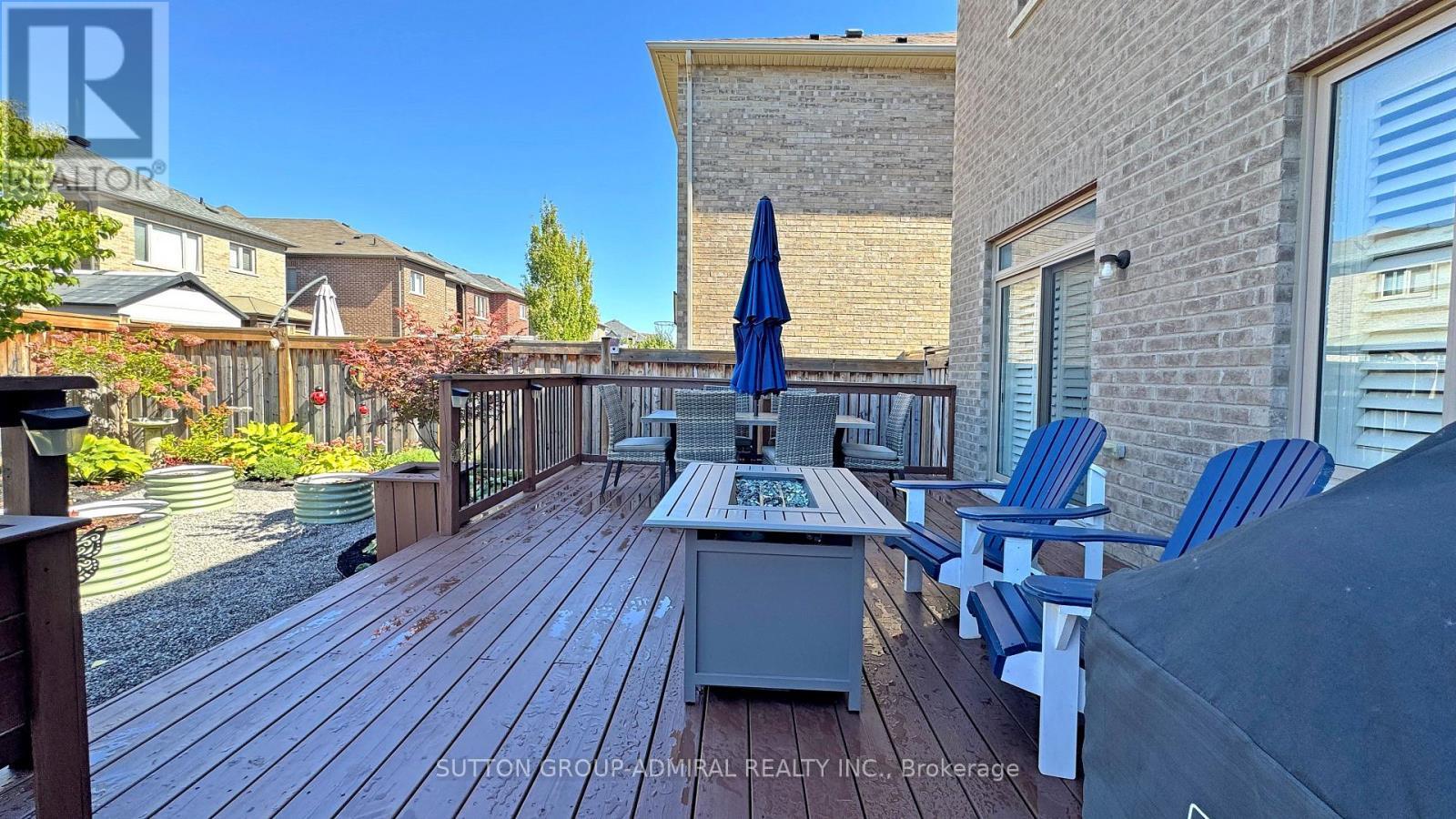 6 Andreeta Drive, Vaughan, ON - Outdoor With Deck Patio Veranda With Exterior