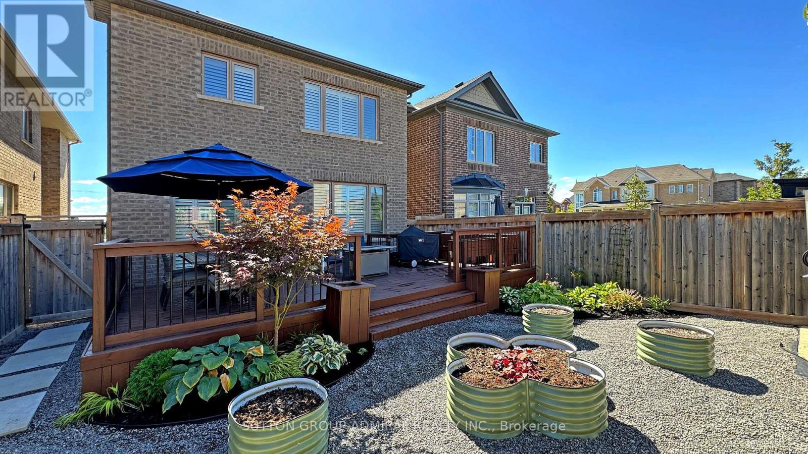 6 Andreeta Drive, Vaughan, ON - Outdoor With Deck Patio Veranda With Exterior