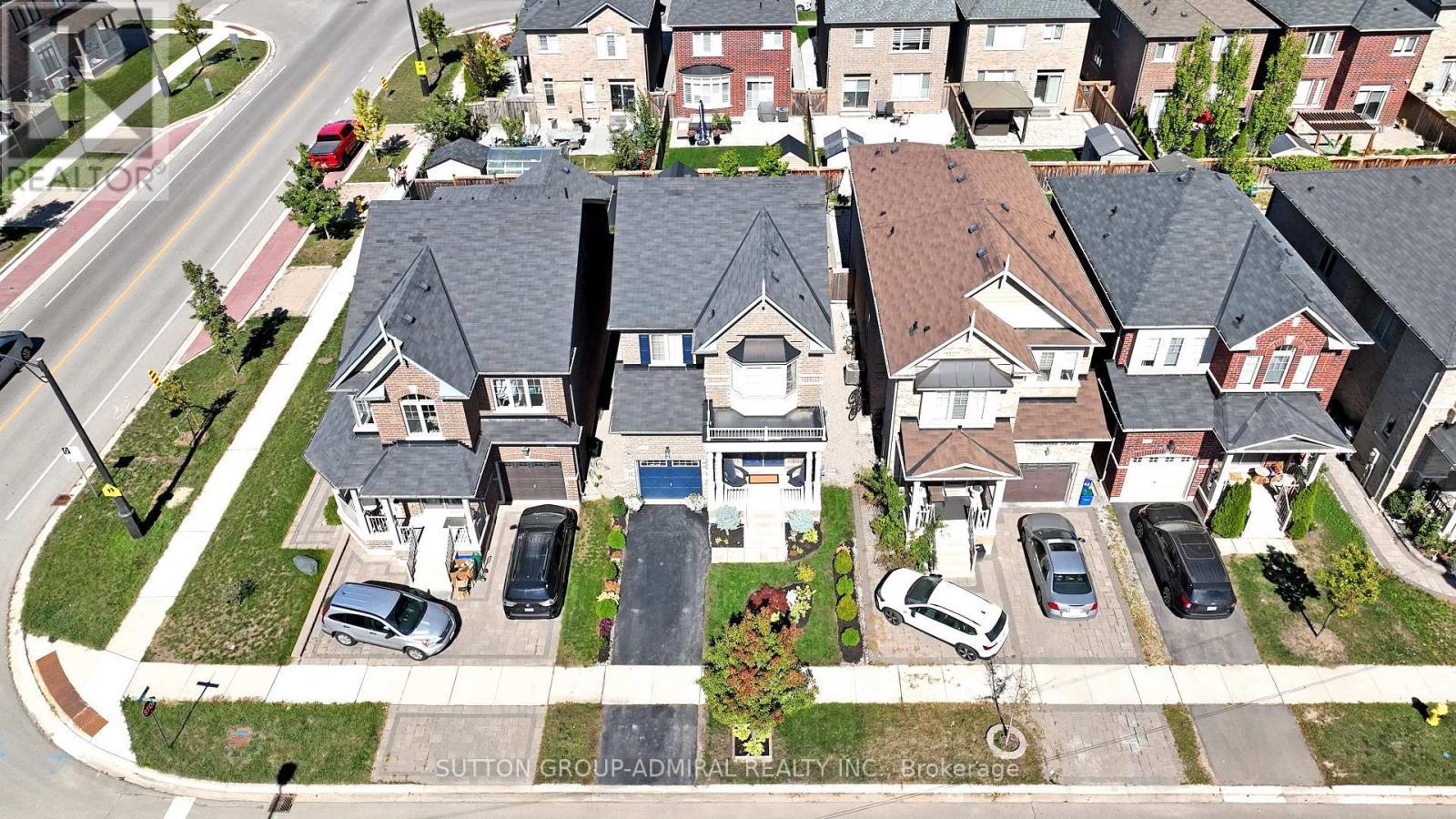 6 Andreeta Drive, Vaughan, ON -