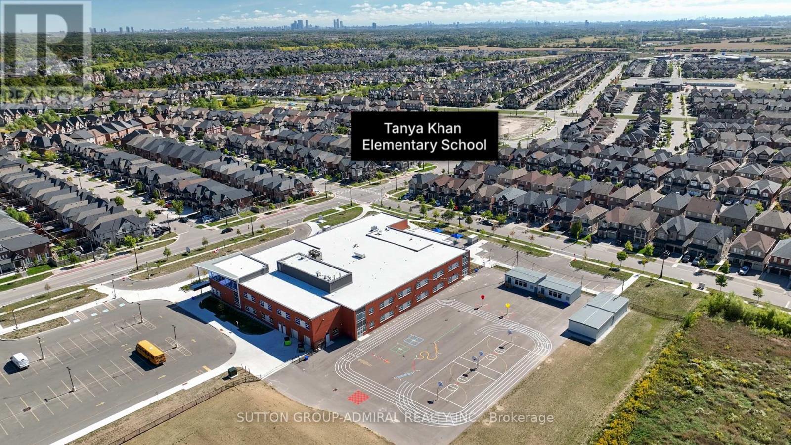 6 Andreeta Drive, Vaughan, ON - Outdoor With View