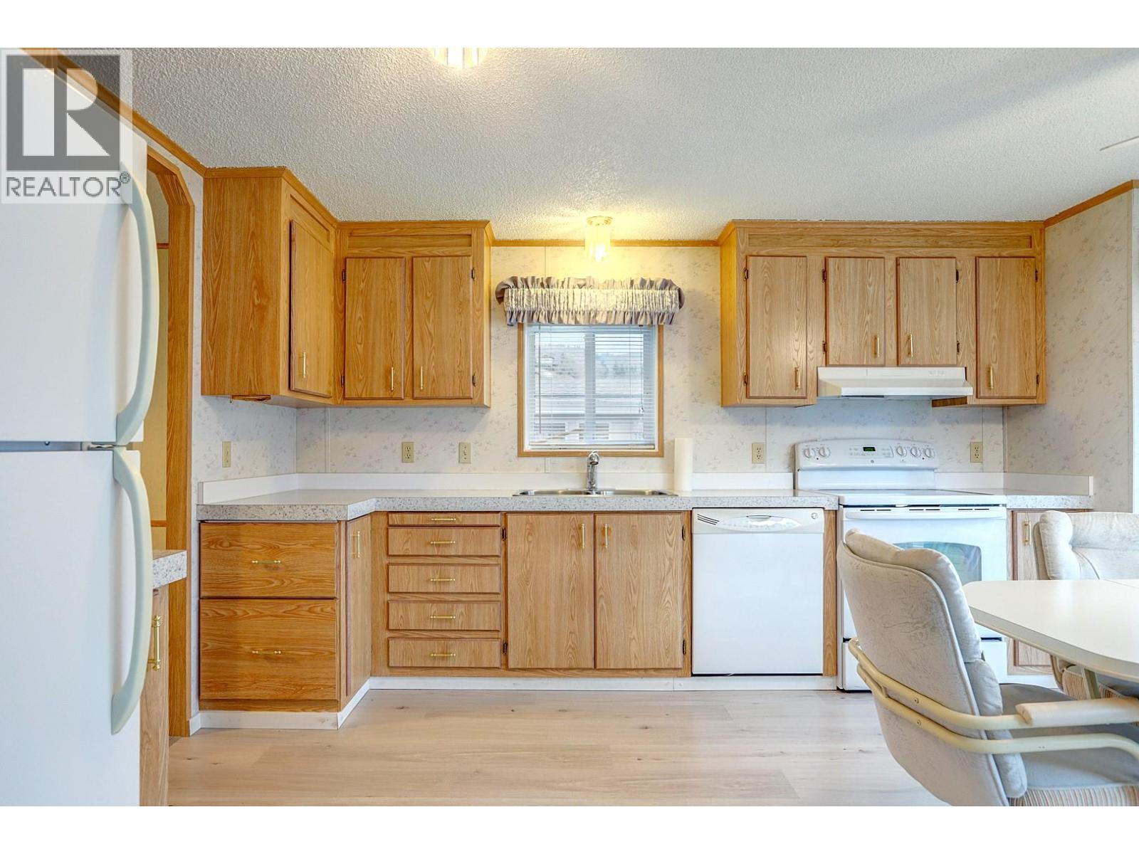 6710 Tronson Road Unit# 208, Vernon, BC