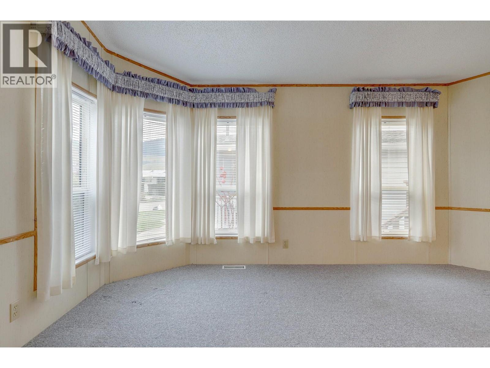 6710 Tronson Road Unit# 208, Vernon, BC