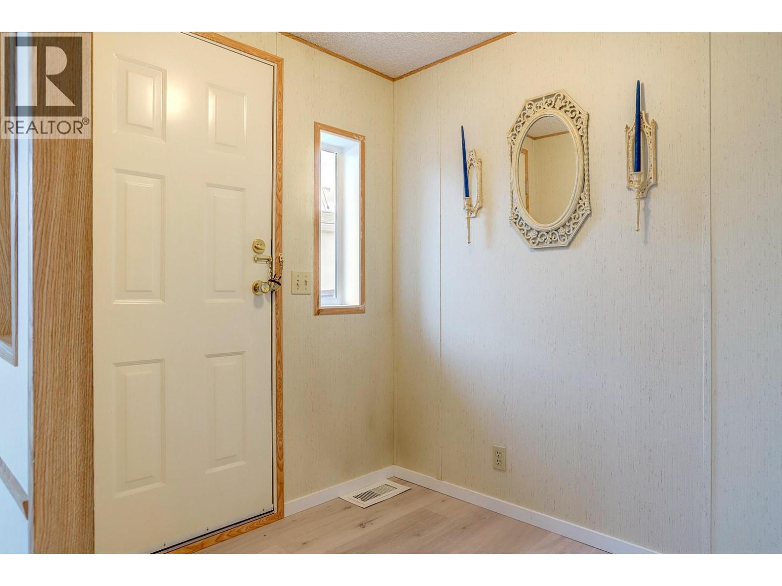 6710 Tronson Road Unit# 208, Vernon, BC