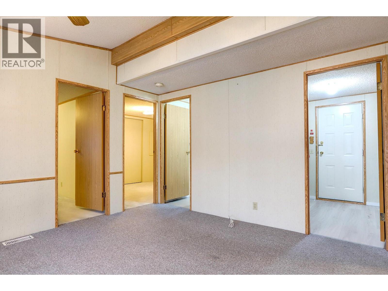 6710 Tronson Road Unit# 208, Vernon, BC