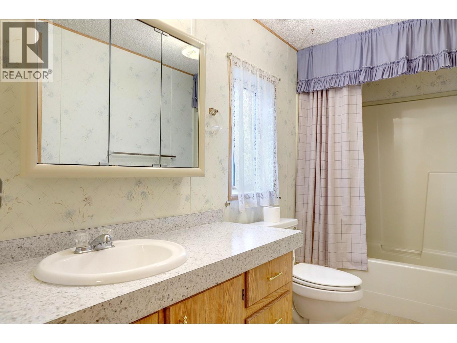 6710 Tronson Road Unit# 208, Vernon, BC