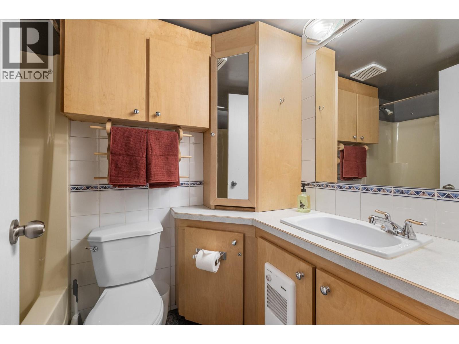 5375 Big White Road Unit# 126, Big White, BC - Indoor Photo Showing Bathroom