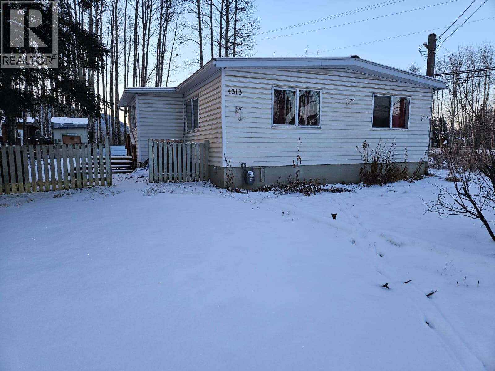 4313 52B Avenue Ne, Chetwynd, BC