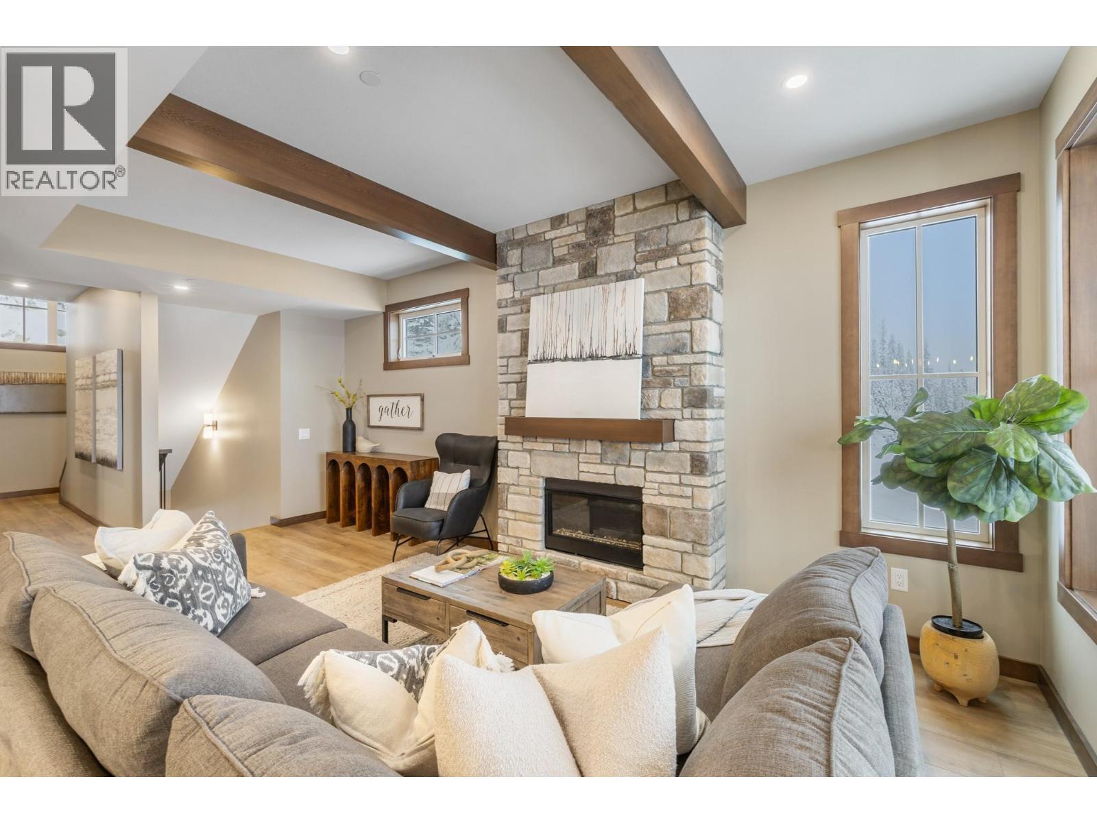 2nd Floor - 255 Feathertop Way Unit# 89, Big White, BC - Indoor Photo Showing Living Room With Fireplace