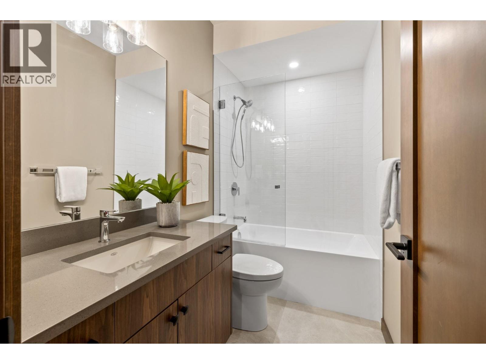 3rd Floor - 255 Feathertop Way Unit# 89, Big White, BC - Indoor Photo Showing Bathroom