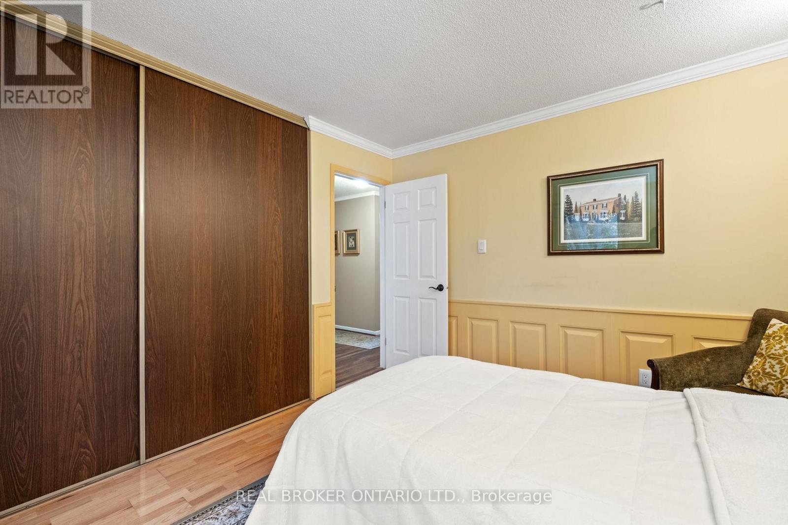 6891 Shelter Bay Road, Mississauga, ON - Indoor Photo Showing Bedroom