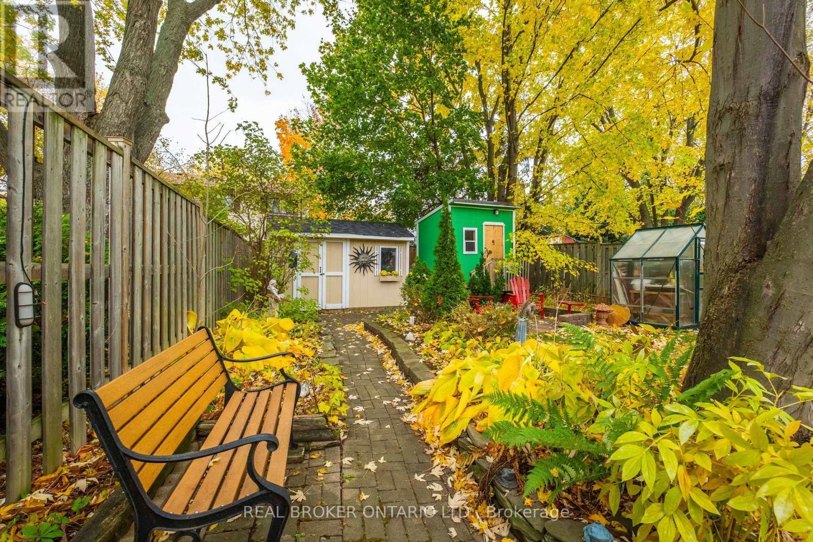 6891 Shelter Bay Road, Mississauga, ON - Outdoor