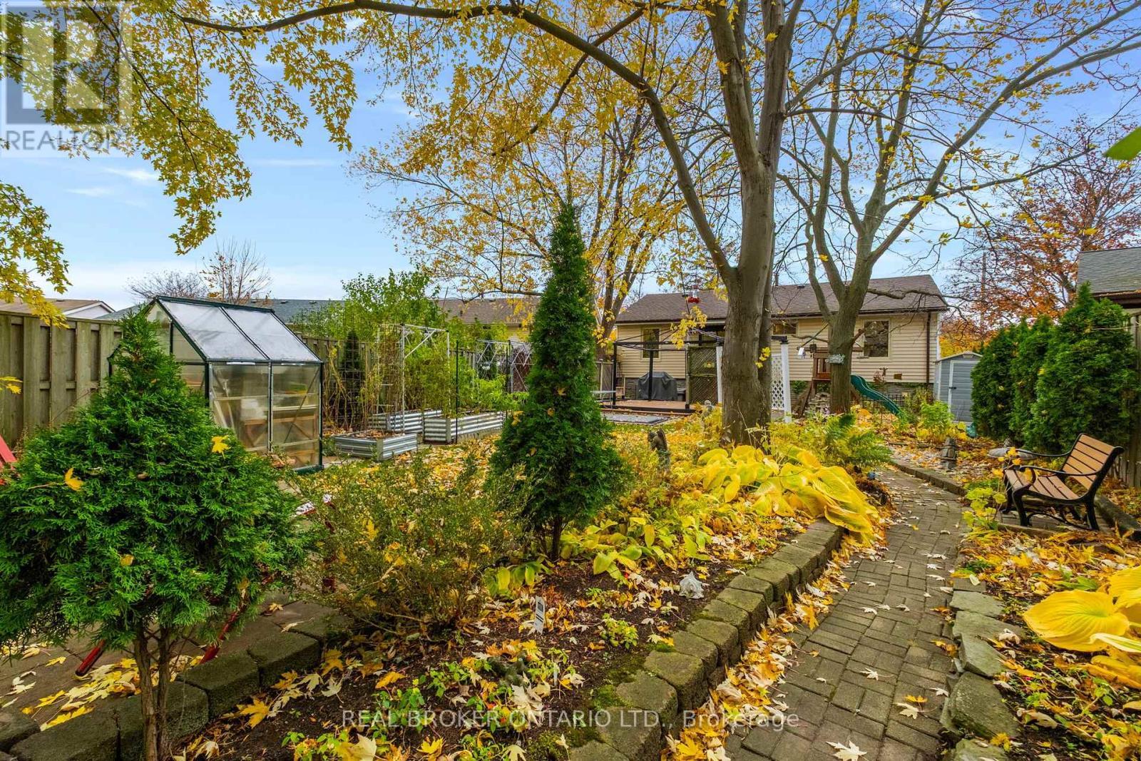 6891 Shelter Bay Road, Mississauga, ON - Outdoor