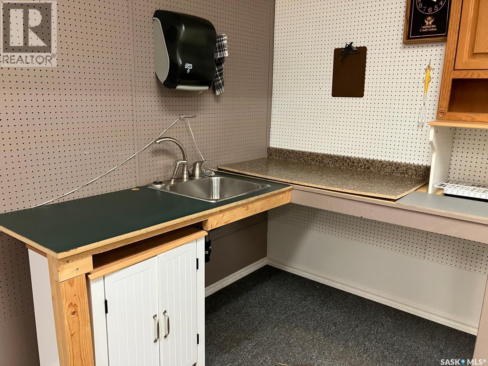 105 1St Avenue E, Nipawin, SK