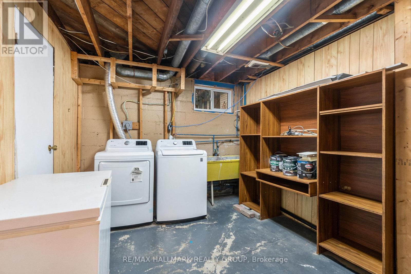 Unit 1 laundry - 426 Blake Boulevard, Ottawa, ON - Indoor Photo Showing Laundry Room