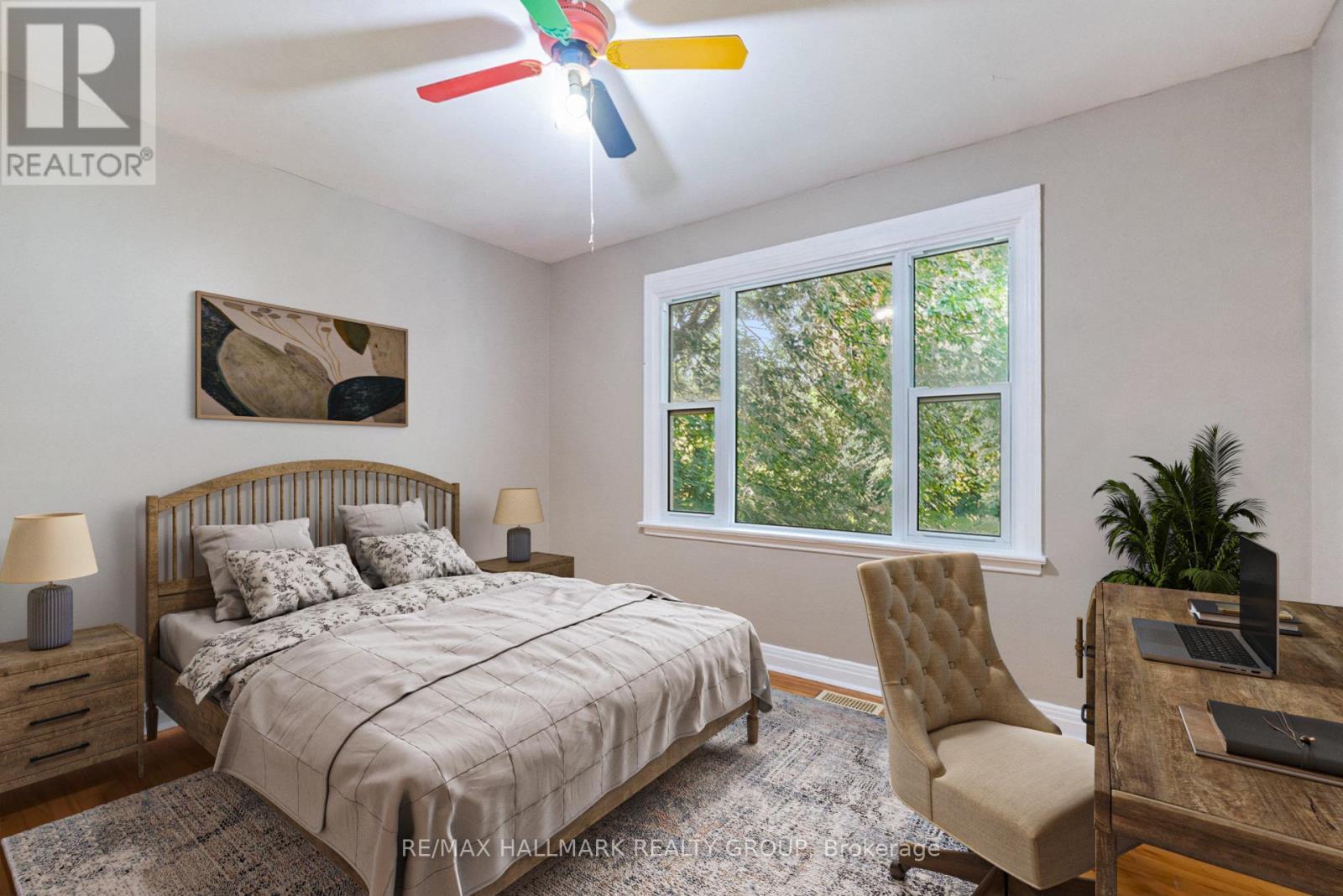 Bedroom Unit 1 at rear - 426 Blake Boulevard, Ottawa, ON - Indoor Photo Showing Bedroom