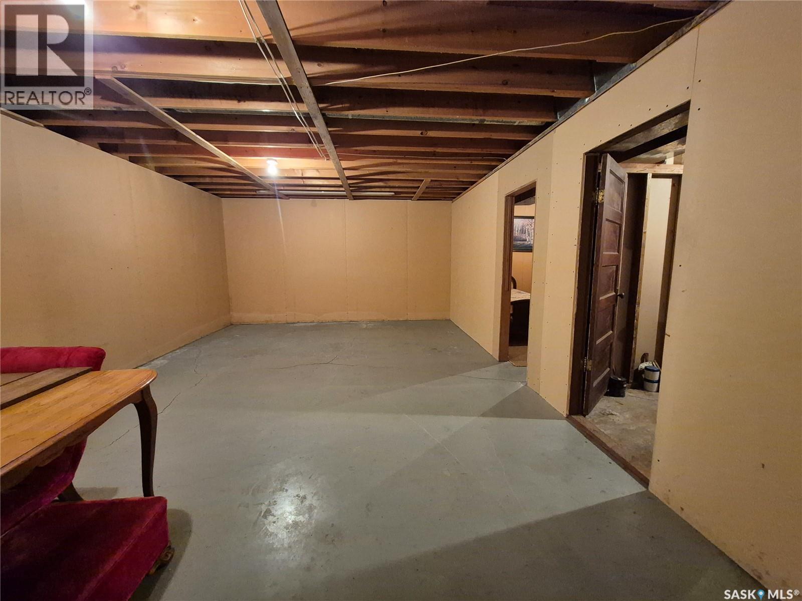 Glasnevin Property, Key West Rm No. 70, SK - Indoor Photo Showing Basement