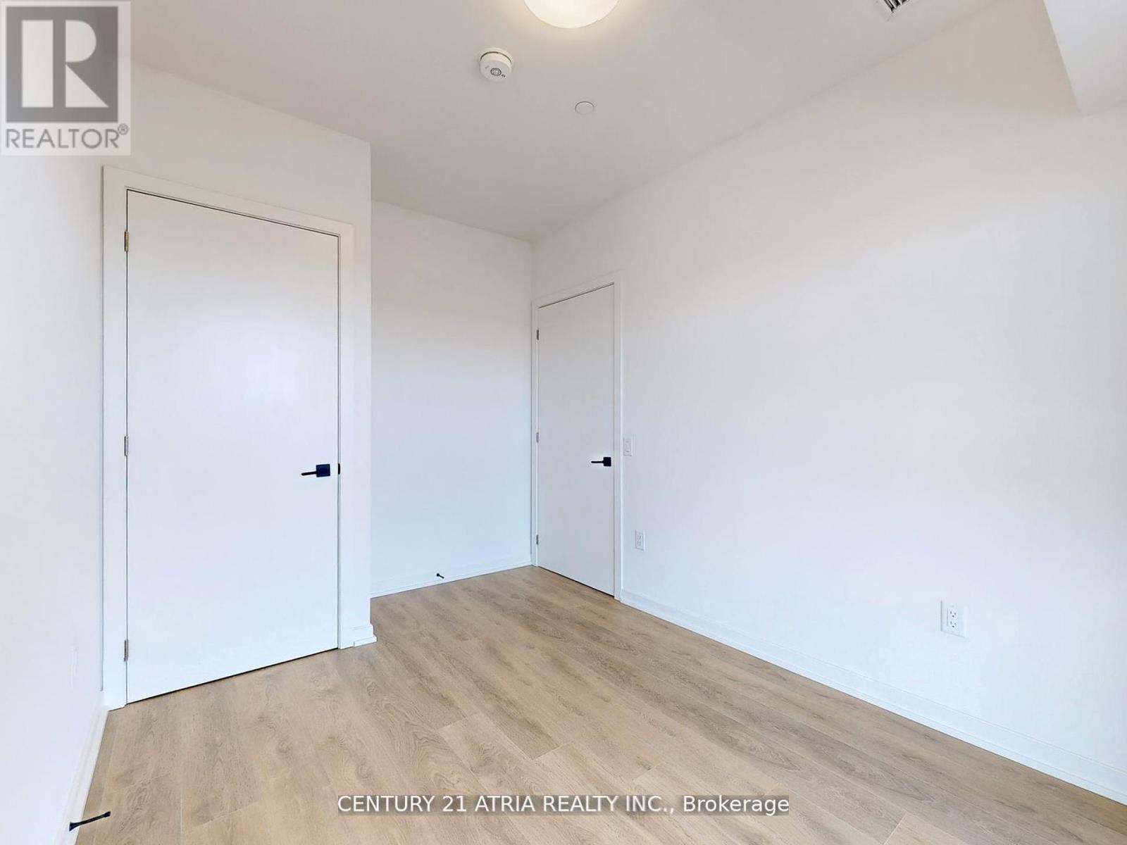 605 - 1285 Dupont Street, Toronto, ON - Indoor Photo Showing Other Room