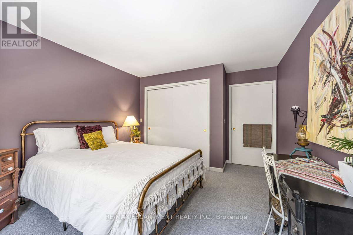 302783 Douglas Street, West Grey, ON - Indoor Photo Showing Bedroom