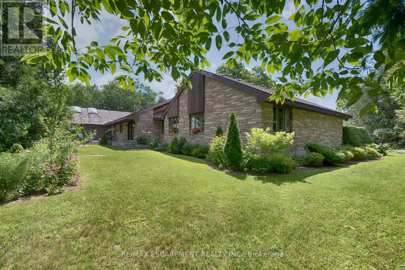 302783 Douglas Street, West Grey, ON - Outdoor