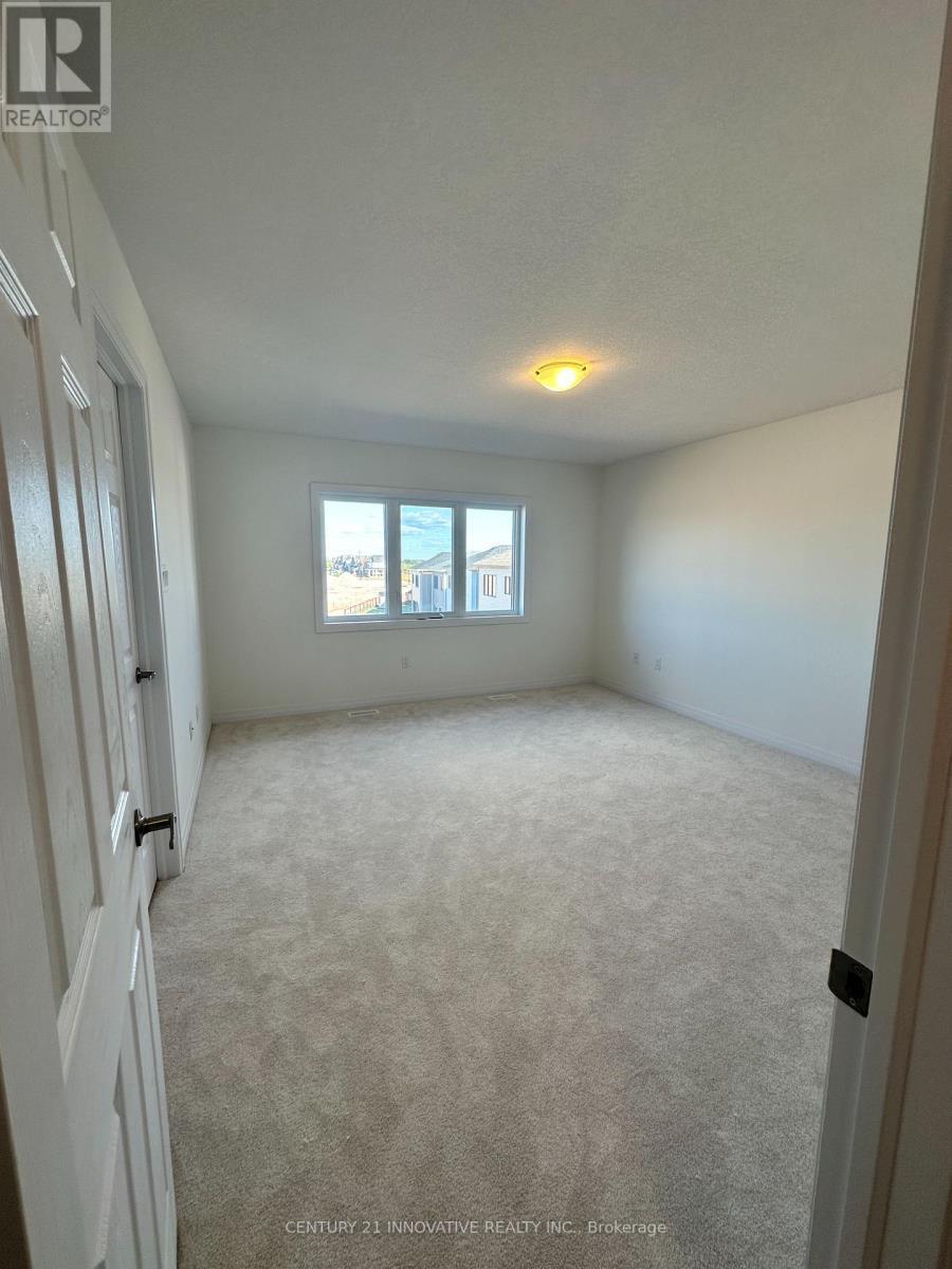 202 Port Crescent, Welland, ON - Indoor Photo Showing Other Room