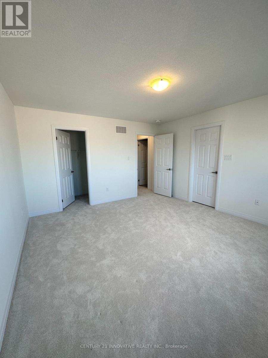 202 Port Crescent, Welland, ON - Indoor Photo Showing Other Room