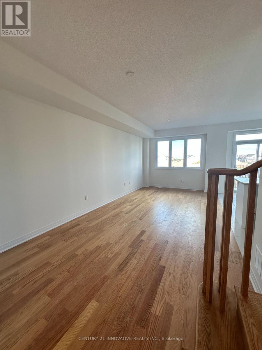 202 Port Crescent, Welland, ON - Indoor Photo Showing Other Room