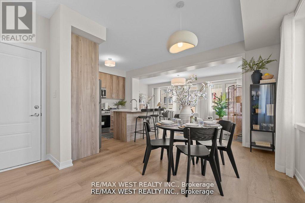 14 Ziibi Way, Clarington, ON - Indoor Photo Showing Dining Room