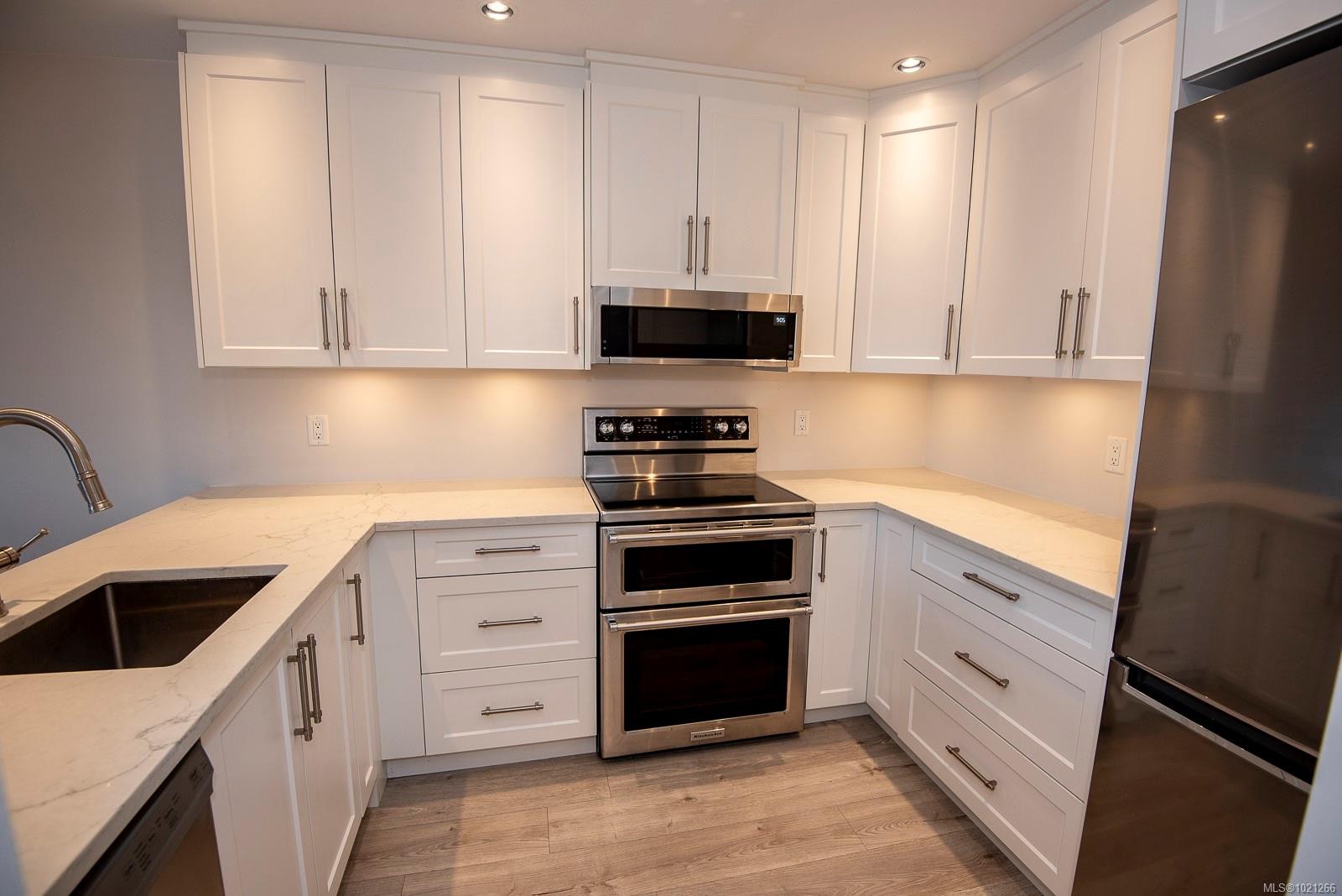 7-478 Culduthel Rd, Saanich, BC