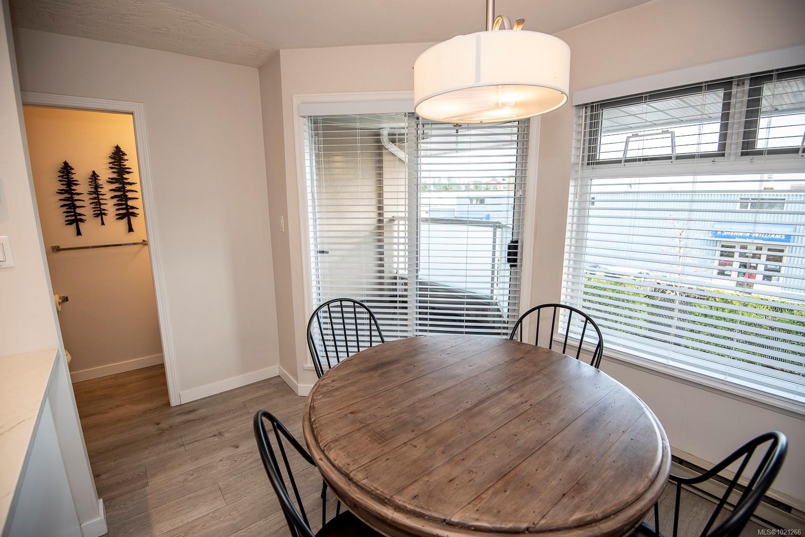 7-478 Culduthel Rd, Saanich, BC