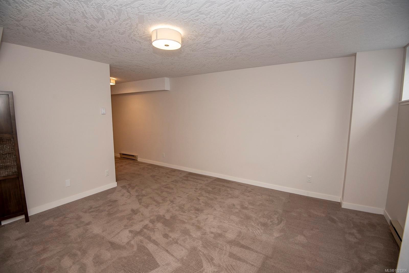 7-478 Culduthel Rd, Saanich, BC