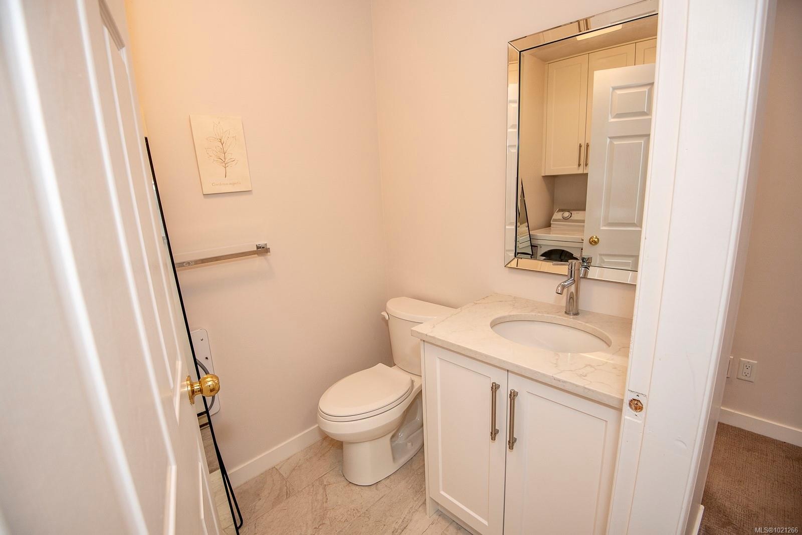 7-478 Culduthel Rd, Saanich, BC