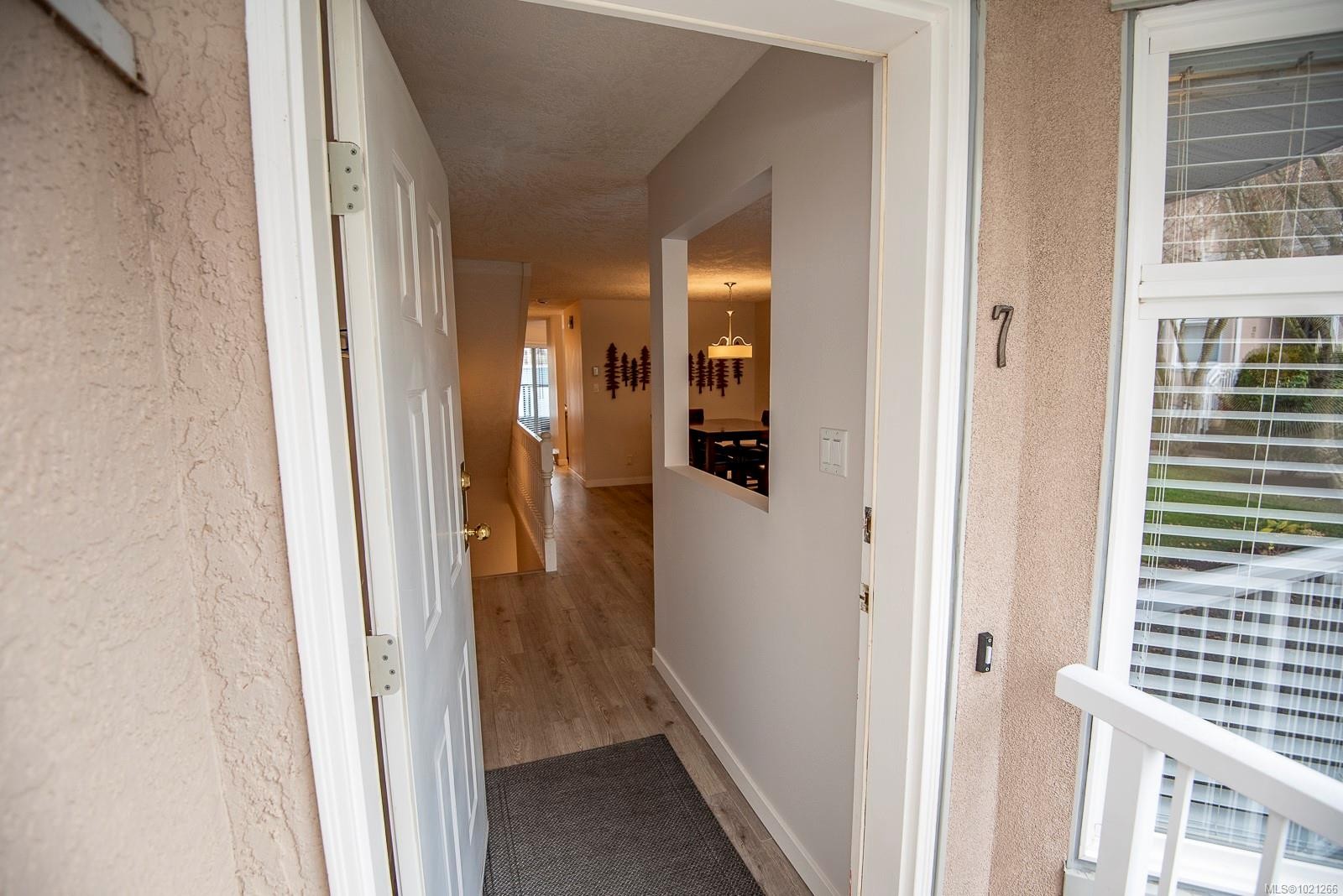 7-478 Culduthel Rd, Saanich, BC