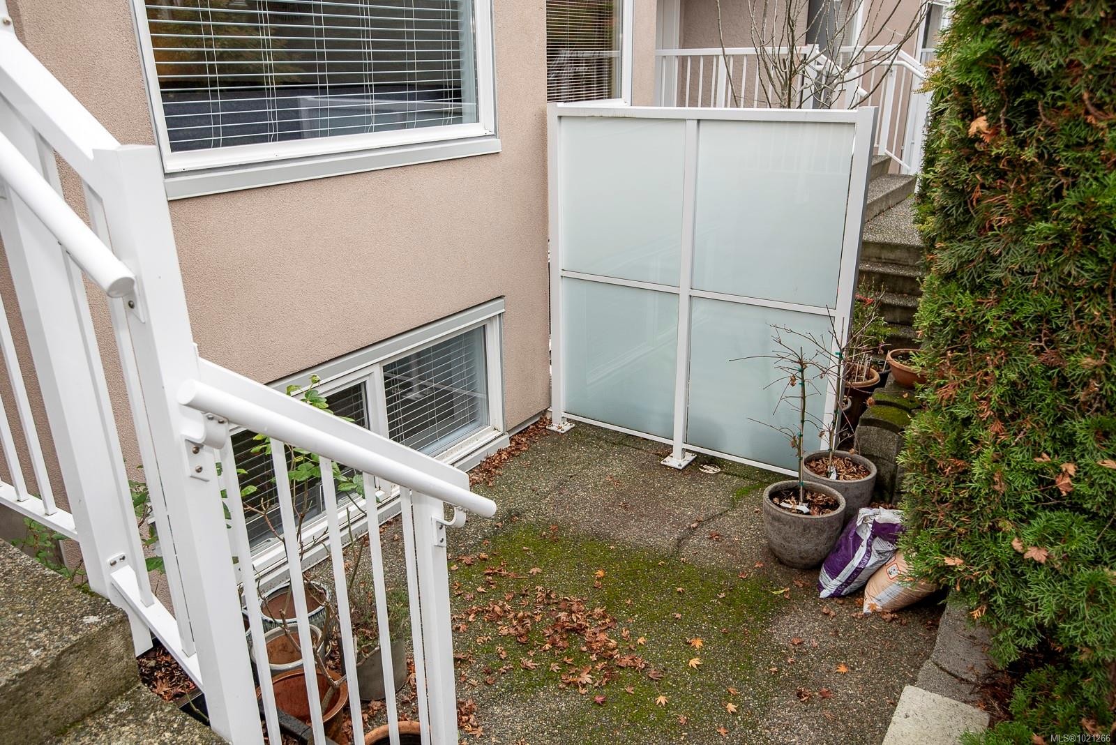 7-478 Culduthel Rd, Saanich, BC