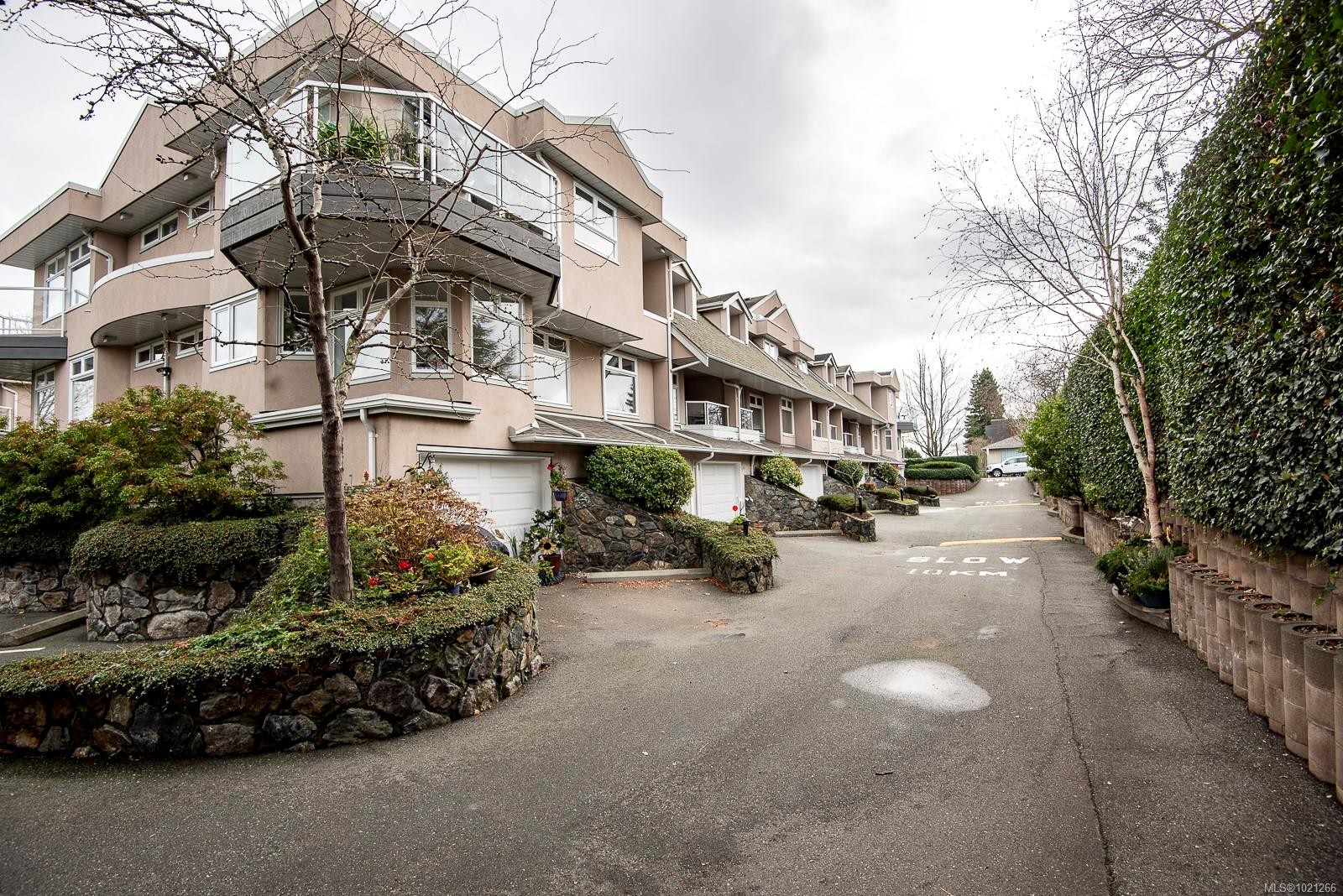 7-478 Culduthel Rd, Saanich, BC