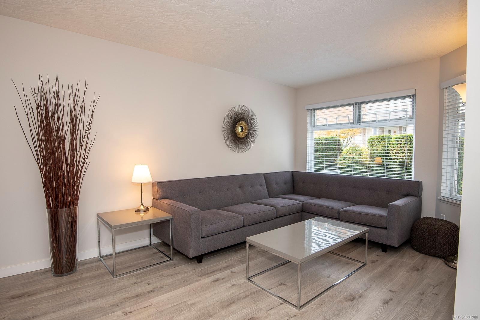 7-478 Culduthel Rd, Saanich, BC