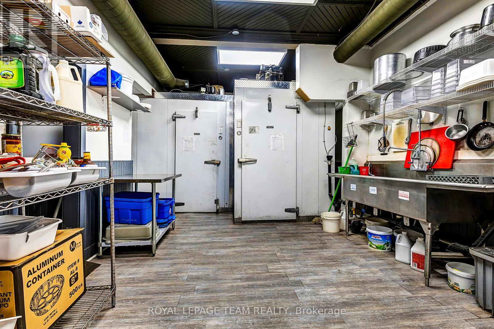 6594 Fourth Line Road, Ottawa, ON