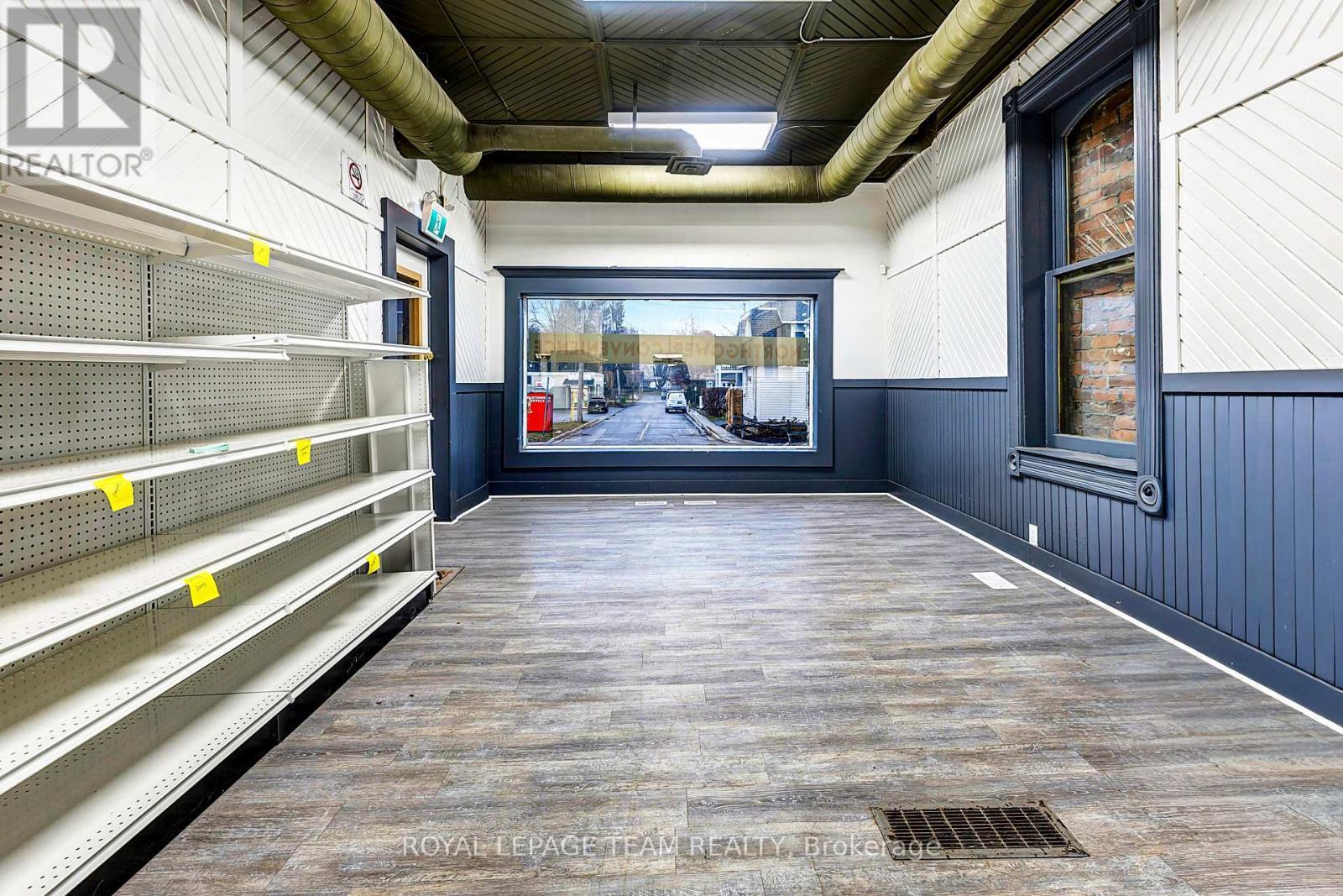 6594 Fourth Line Road, Ottawa, ON