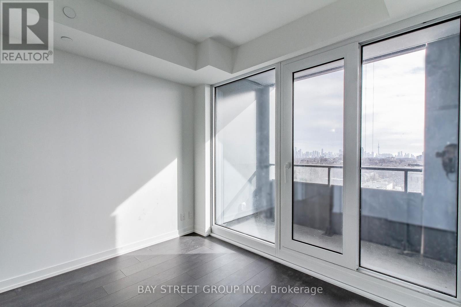 1203 - 2020 Bathurst Street, Toronto, ON - Indoor Photo Showing Other Room