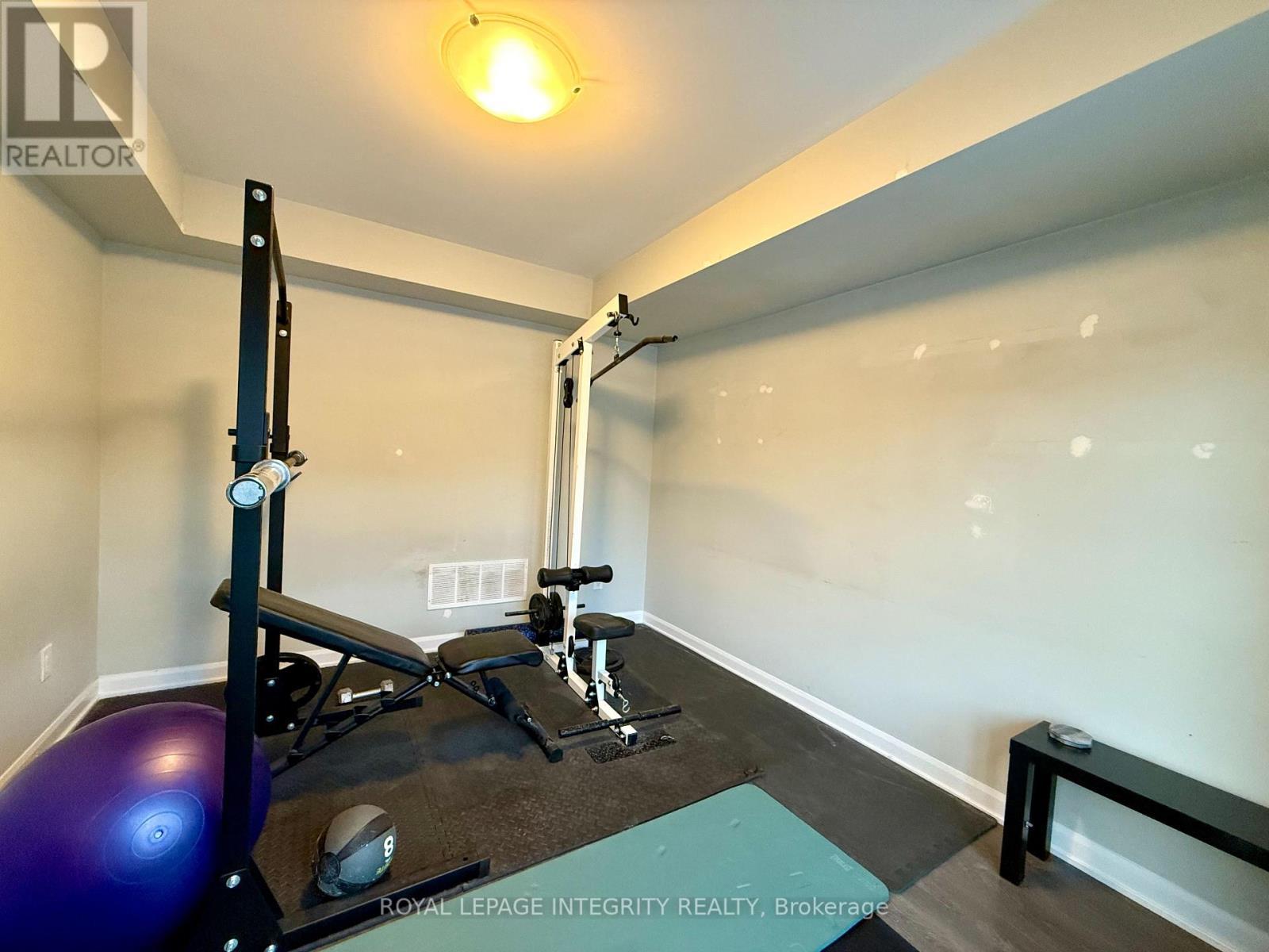 1079 Speedvale Court, Ottawa, ON - Indoor Photo Showing Gym Room