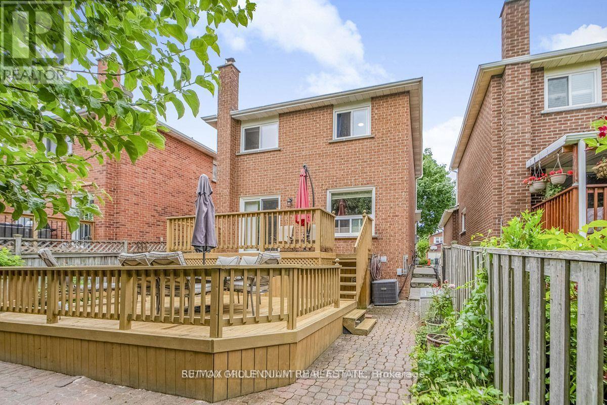 3009 Olympus Mews, Mississauga, ON - Outdoor With Deck Patio Veranda With Exterior