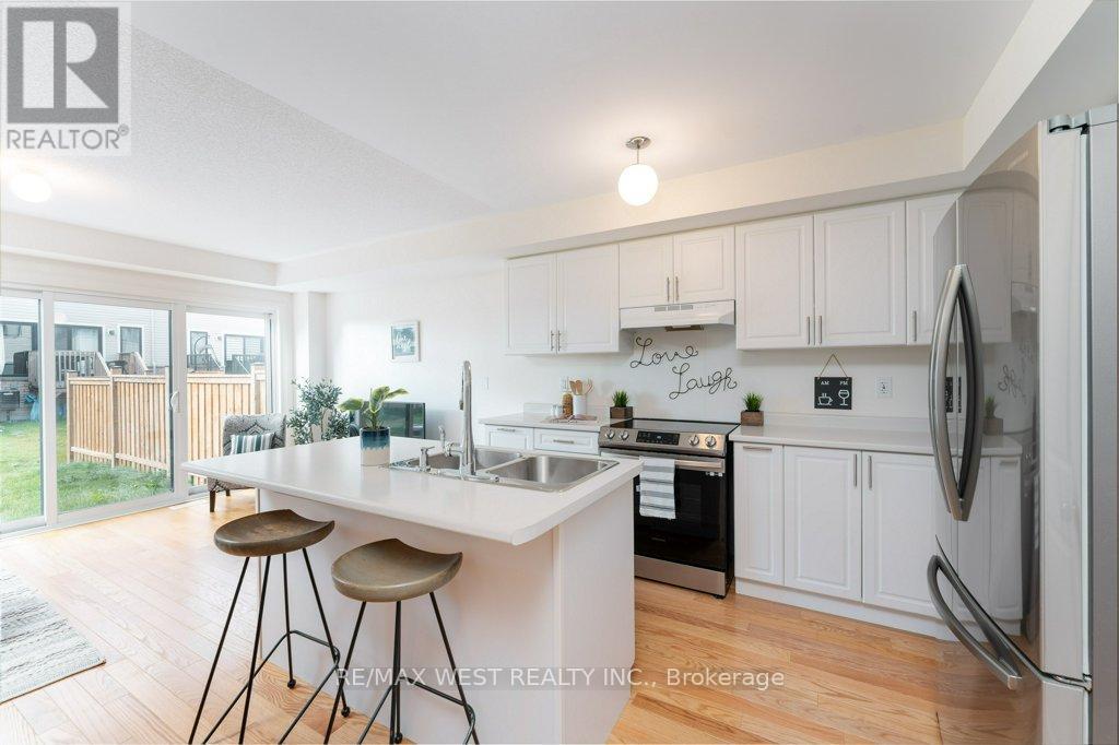 153 Sailors Landing Drive, Clarington, ON - Indoor Photo Showing Kitchen With Stainless Steel Kitchen