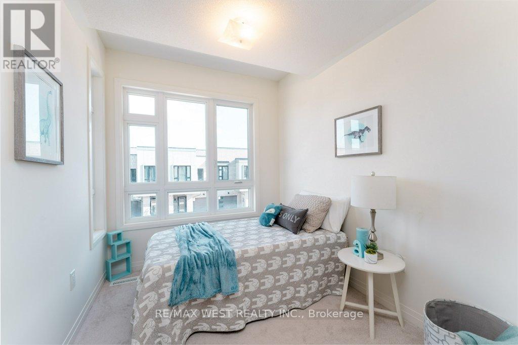 153 Sailors Landing Drive, Clarington, ON - Indoor Photo Showing Bedroom