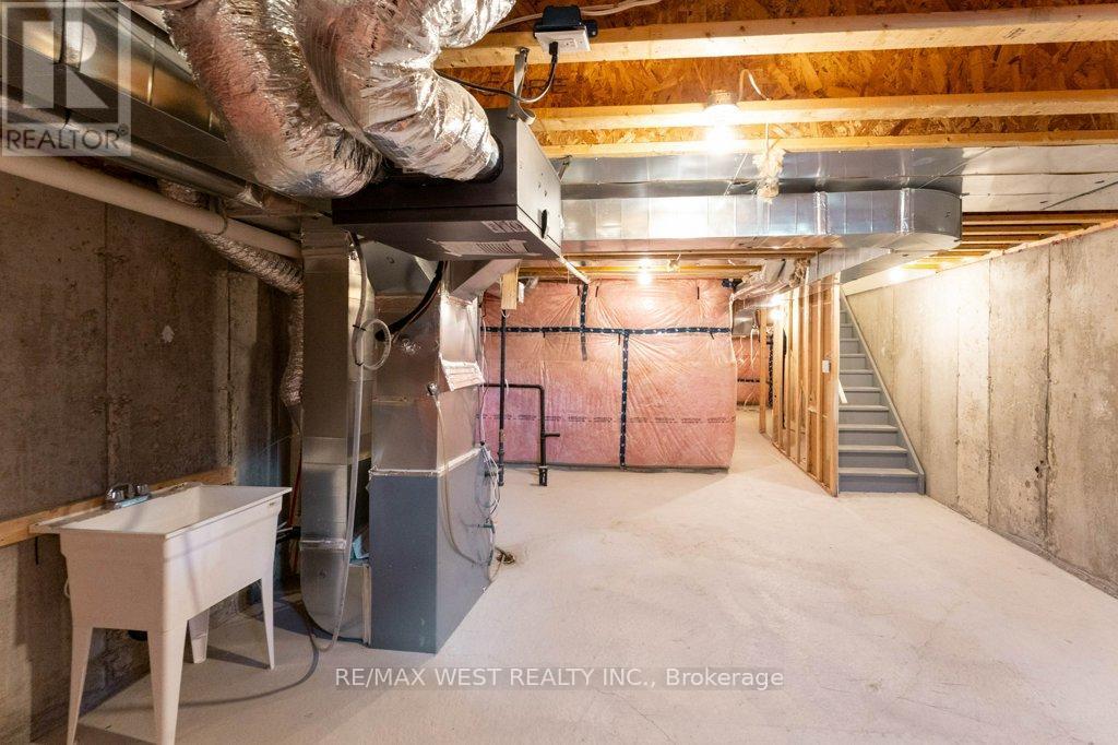153 Sailors Landing Drive, Clarington, ON - Indoor Photo Showing Basement