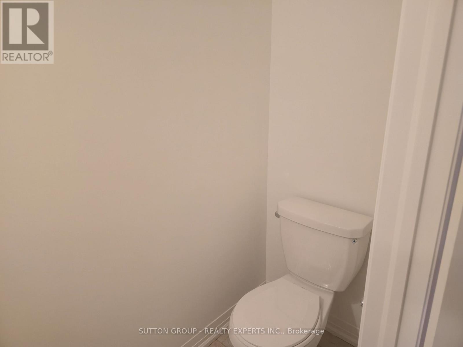 22 - 474 Provident Way, Hamilton, ON - Indoor Photo Showing Bathroom