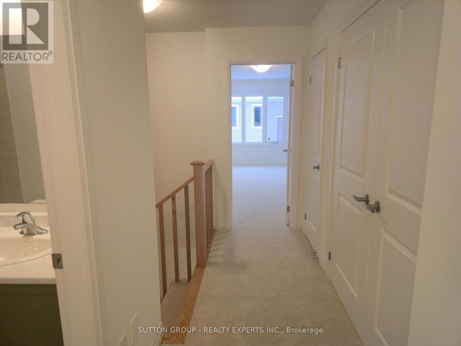 22 - 474 Provident Way, Hamilton, ON - Indoor Photo Showing Other Room
