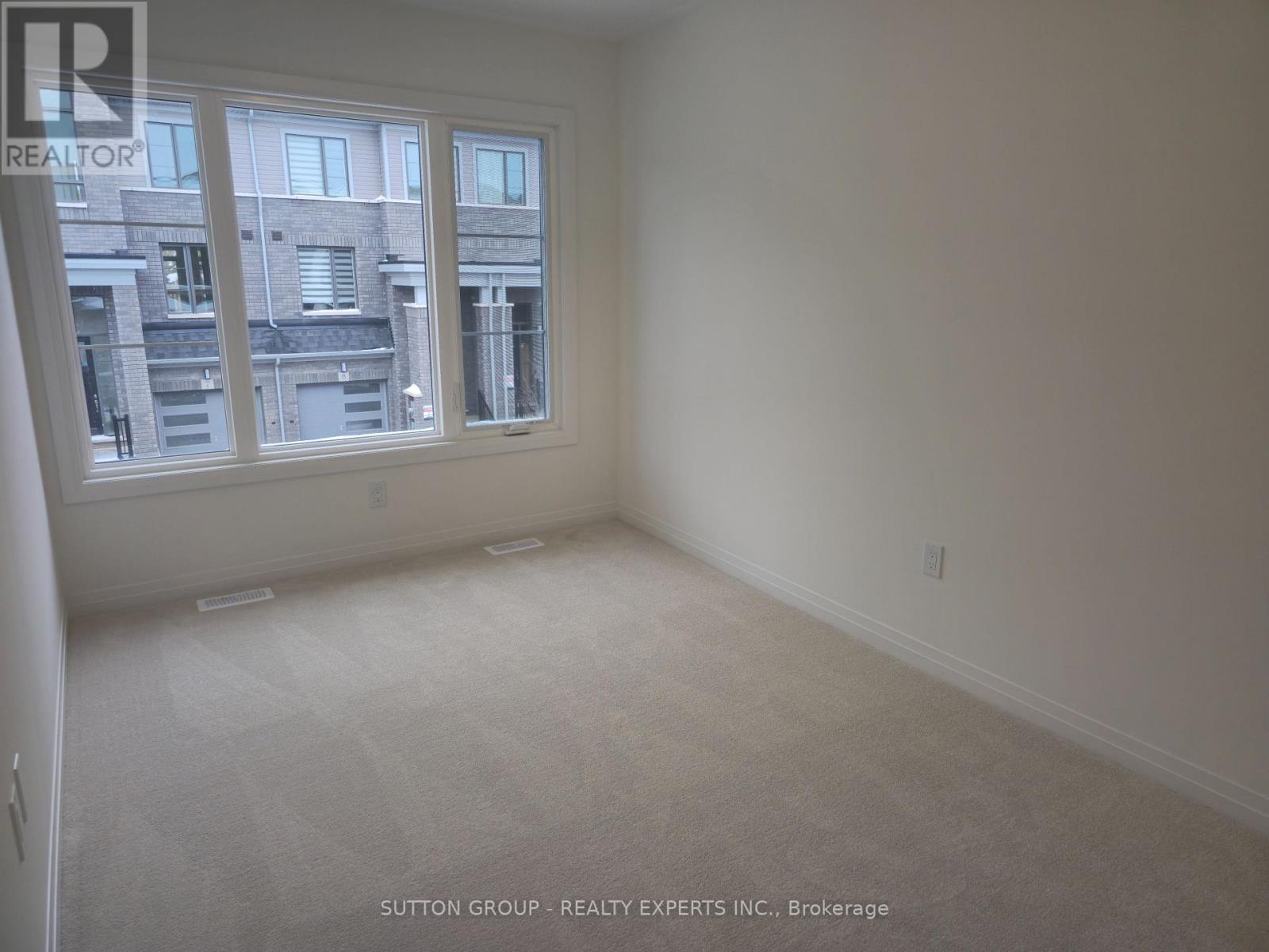 22 - 474 Provident Way, Hamilton, ON - Indoor Photo Showing Other Room