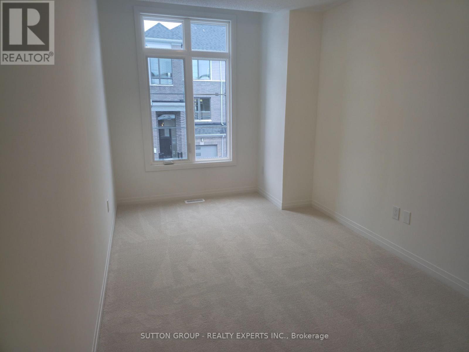 22 - 474 Provident Way, Hamilton, ON - Indoor Photo Showing Other Room