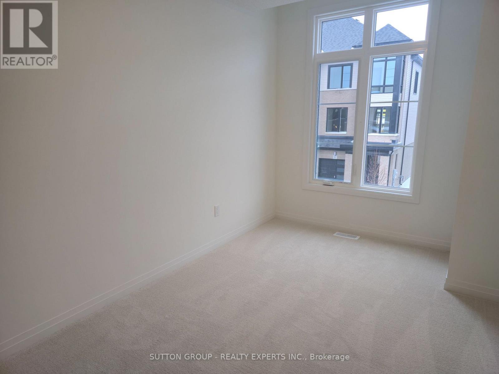 22 - 474 Provident Way, Hamilton, ON - Indoor Photo Showing Other Room